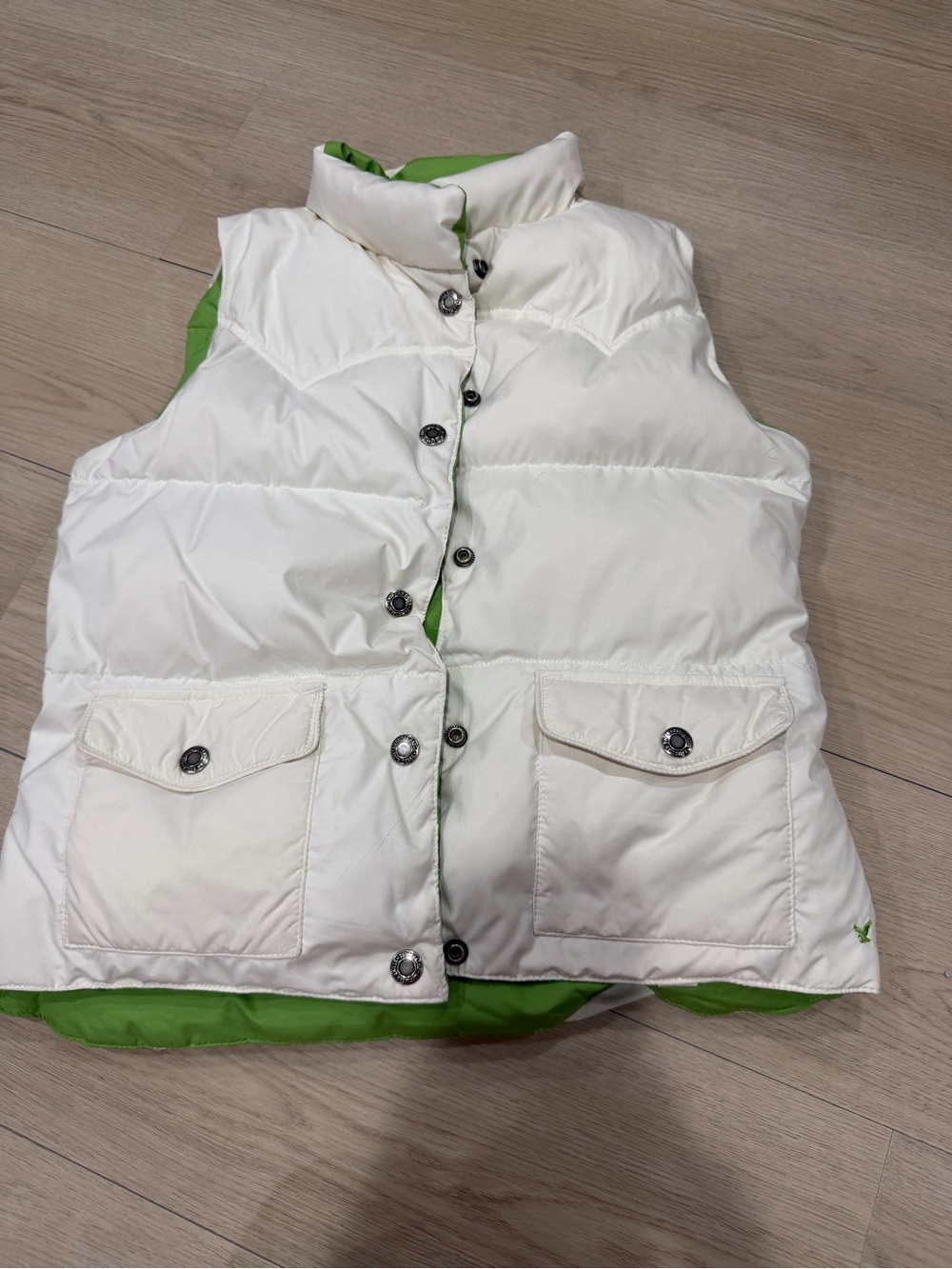 Women’s reversible vest by American Eagle
